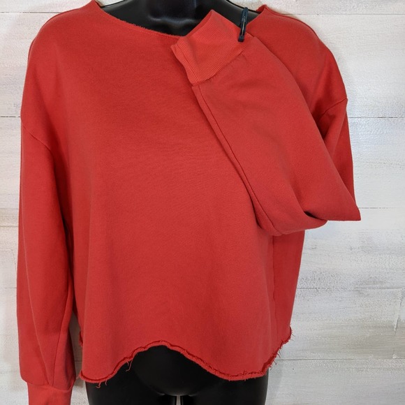 Wild Fable Bright Coral Cropped Long Sleeve Sweatshirt Size S NEW - Picture 3 of 5